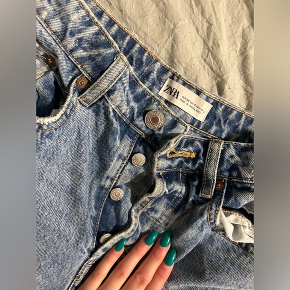 Zara Jeans - Picture 2 of 5